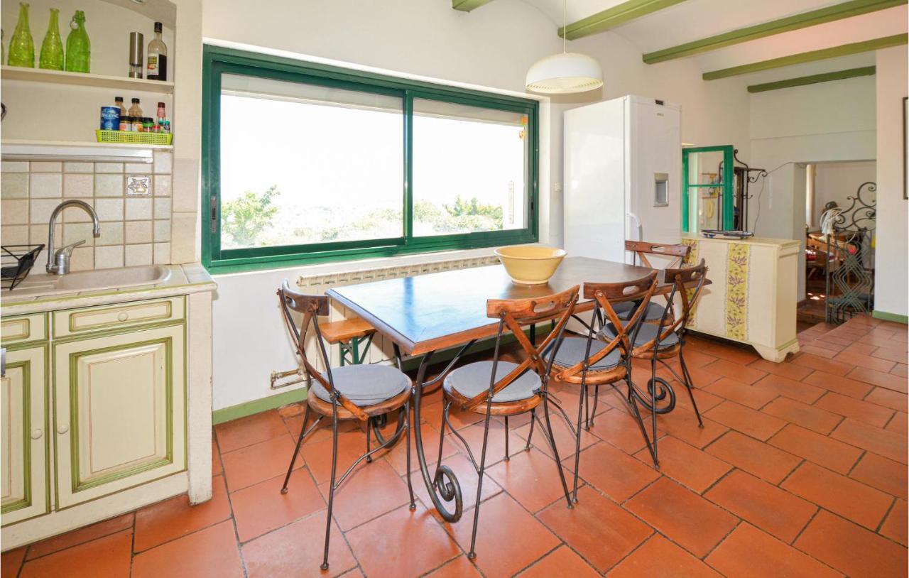 Cozy Home In Sete With Outdoor Swimming Pool Екстер'єр фото