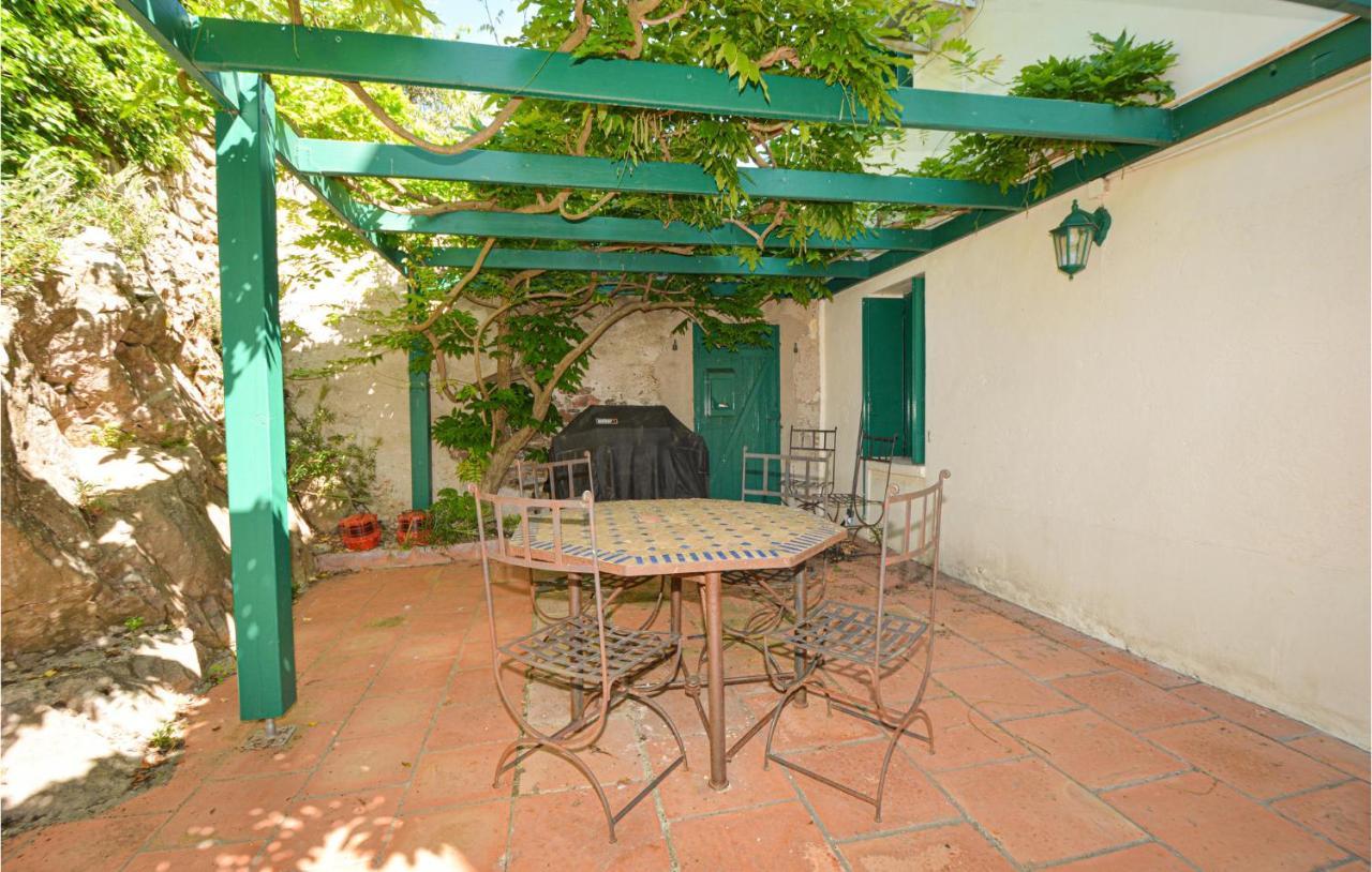 Cozy Home In Sete With Outdoor Swimming Pool Екстер'єр фото