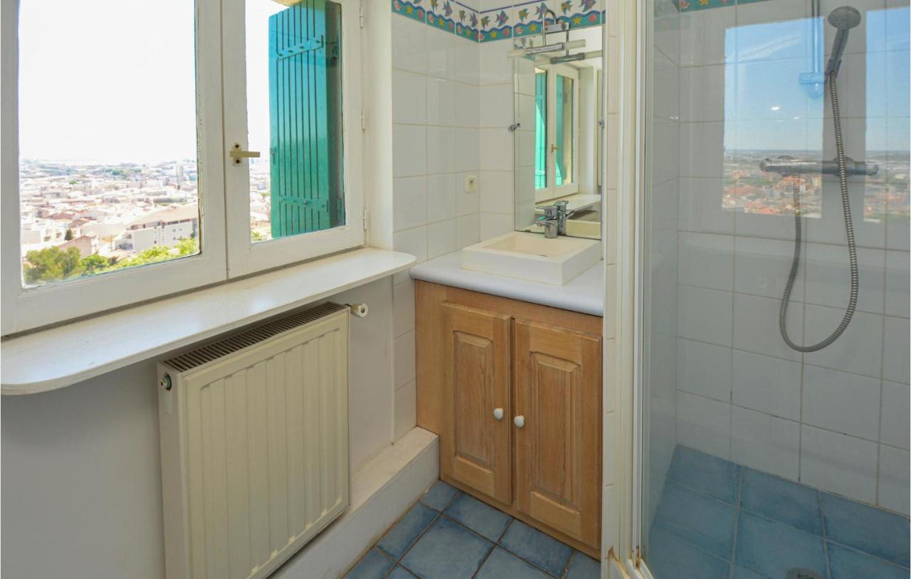 Cozy Home In Sete With Outdoor Swimming Pool Екстер'єр фото